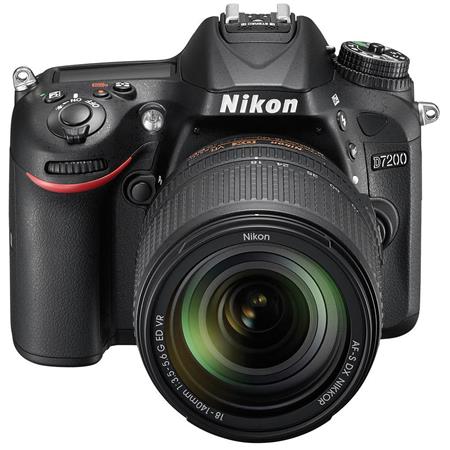 Nikon D7200 DSLR with AF-S DX NIKKOR 18-140mm f/3.5-5.6G ED VR Lens